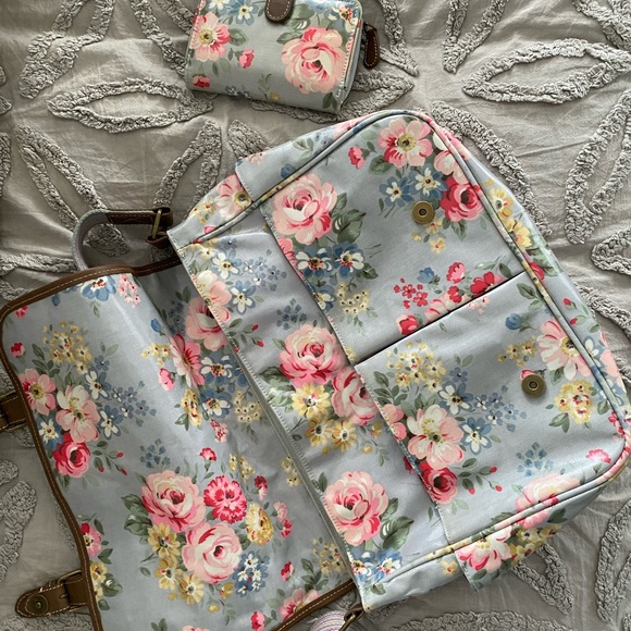 NEW Cath Kidston Matching Floral Cross Body Bag and Wallet - Picture 12 of 15